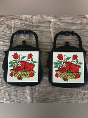 Vintage Cast-Iron Teapot shaped Trivet ~ Set of Two